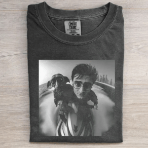 Retro Style Fantasy Movie Graphic T-shirt